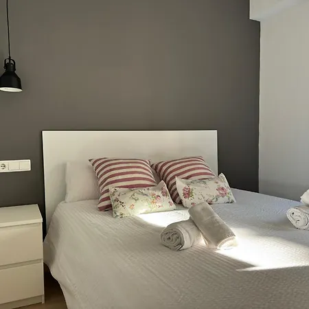 San Basilio Bookish Place Apartment Cordoba