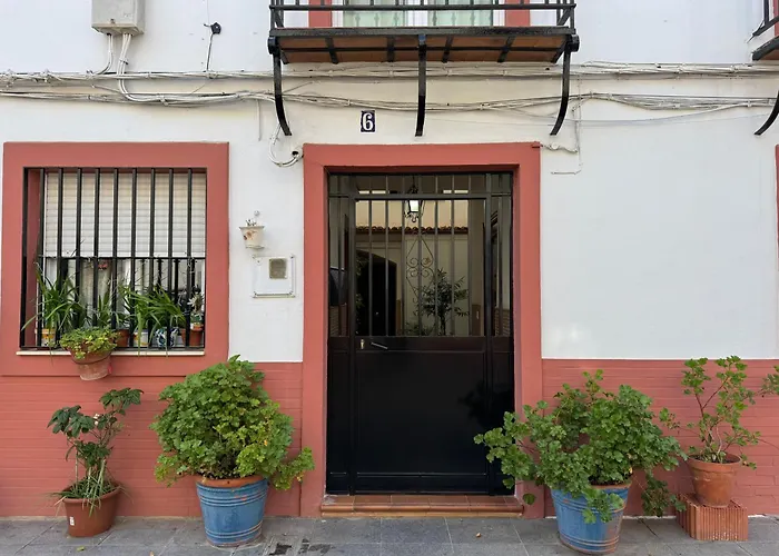 Daire San Basilio Bookish Place Cordoba